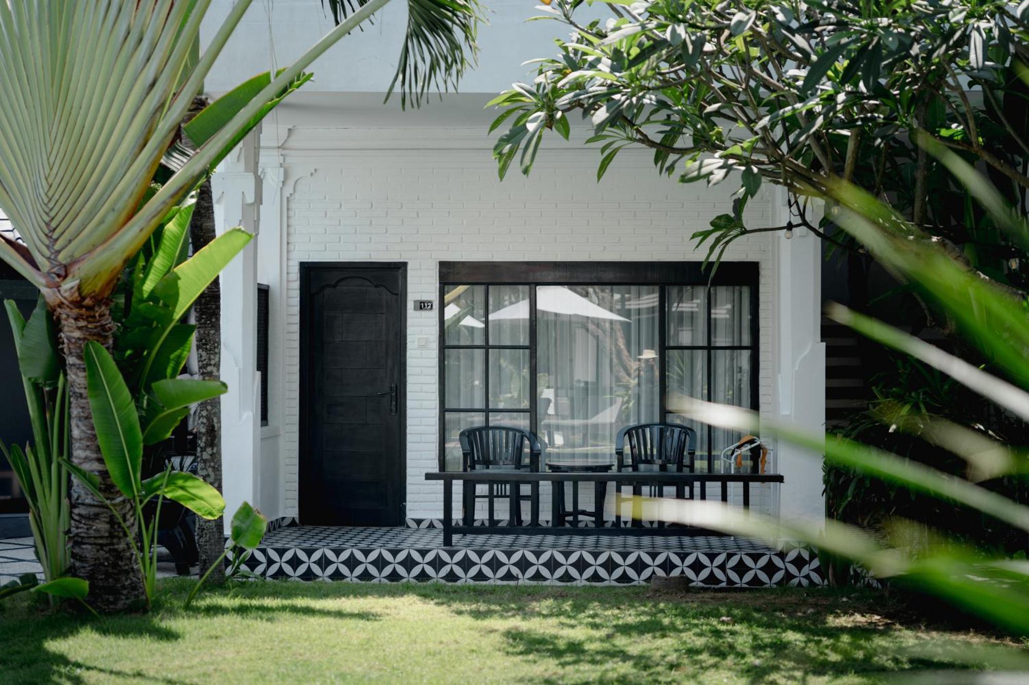 Casa Wina Kuta Hotel Kuta  Exterior photo